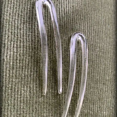 * Dos Horquillas transparentes