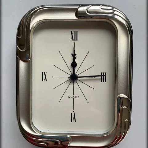 Reloj despertador de Plata de Ley