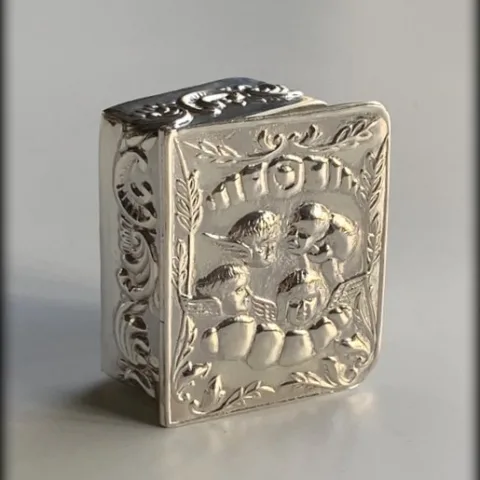 Pastillero ,,Angelitos,, Plata 925º