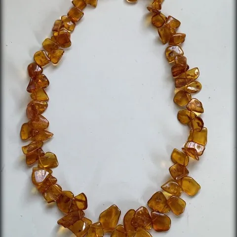Collar de ámbar natural  63 cm