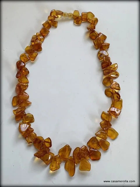 Collar de ámbar natural  63 cm