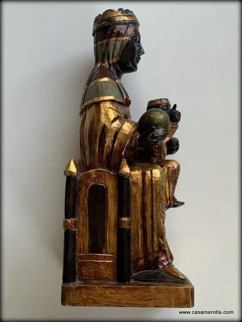 Virgen de Montserrat talla de madera - Imagen 4