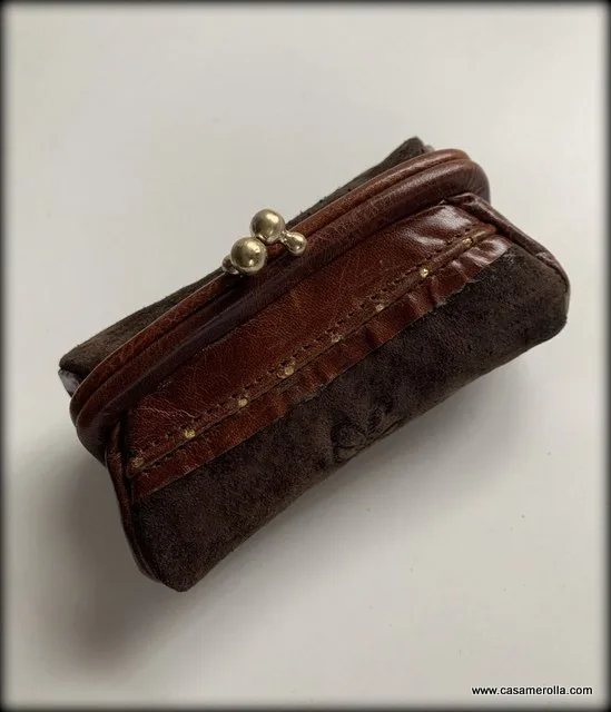 Monedero vintage de ante