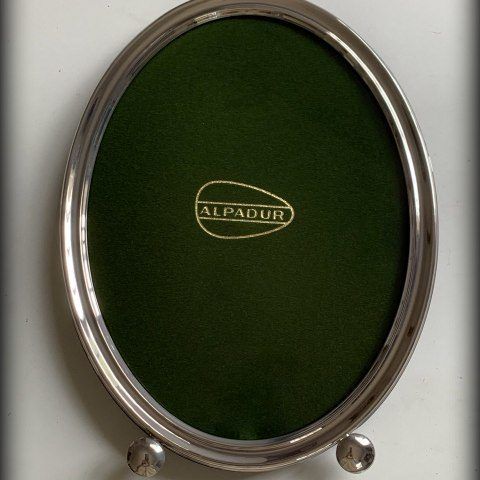 Marco ovalado  21 x 28 cm