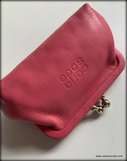 Monedero de piel rosa - Imagen 3