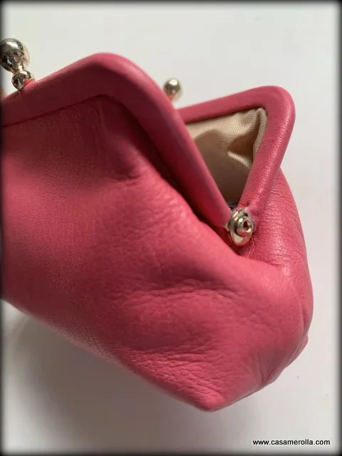 Monedero de piel rosa - Imagen 5