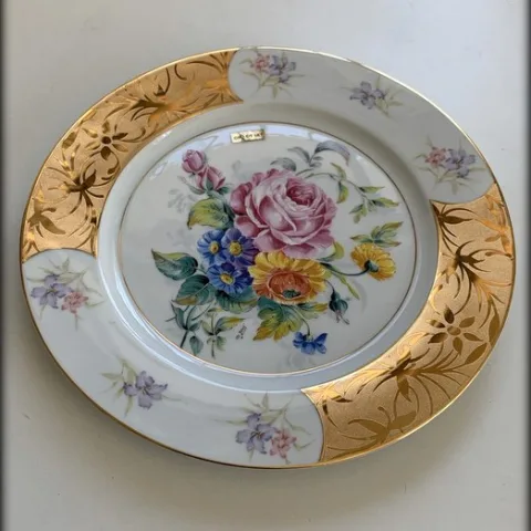 Plato con bisel de Oro de 24k