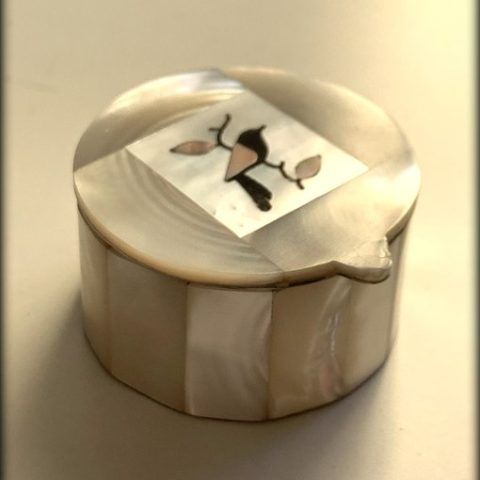 Cajita filipina de Nácar natural