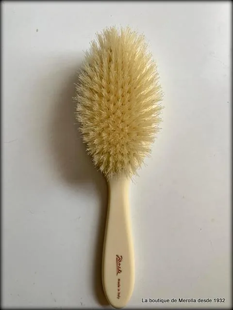 Cepillo con mango para cabello con cerdas naturales